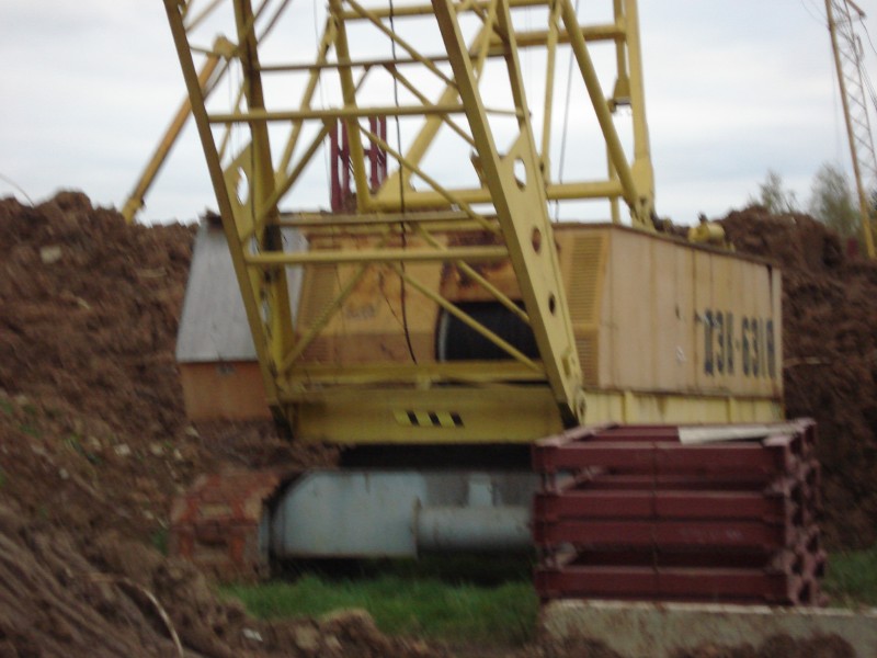 Продаю самоходный кран ДЭК-631А